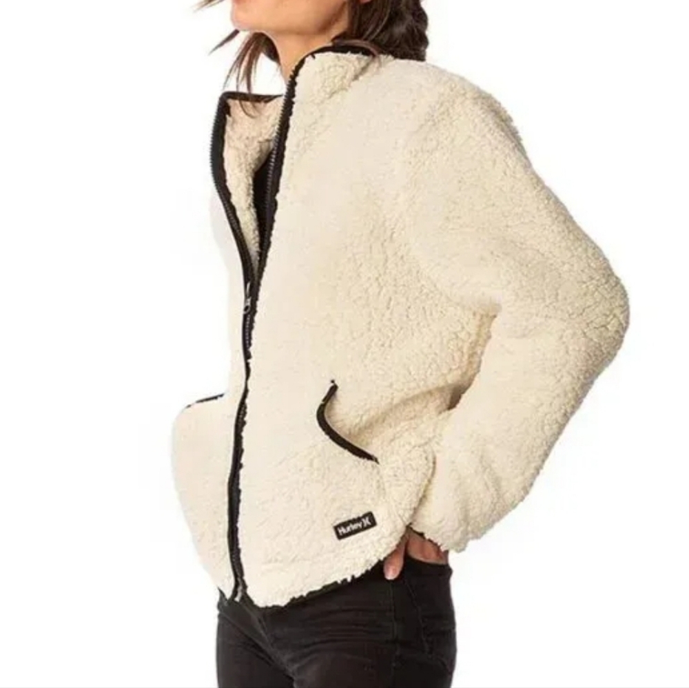 Hurley Women’s Clothing Winter Jacket Fleece Sherpa Teddy Coat Small Soft!